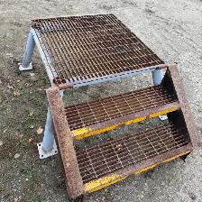 HEAVY DUTY STEEL STEPS