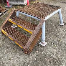 HEAVY DUTY STEEL STEPS - Photo 2