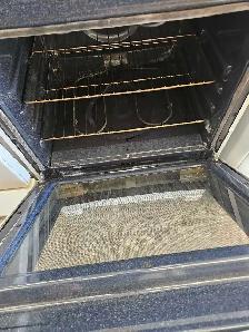 GE 24' STOVE SALE 250 - Photo 2