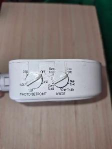 Leviton High Bay Dimming PIR Sensor - Photo 4
