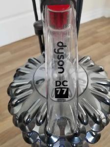 Dyson DC77 Vacuum I'm selling my $700 vacuum for $150 - Photo 2
