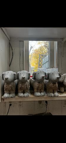 DOG AND CAT PLANTING POTS