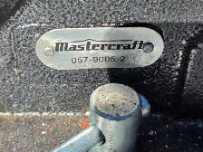 Mastercraft Vise with Swivel Base, 5-in Model #057-9005-2 - Photo 4