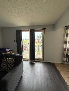 2BD townhouse Huntington Hills - Photo 2