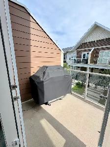 Townhouse in lake community, Auburn Bay with garage and balcony - Photo 9