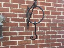 Vintage Wrought Iron Wall-Mounted Hook & Ring ! - Photo 2