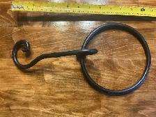 Vintage Wrought Iron Wall-Mounted Hook & Ring ! - Photo 5