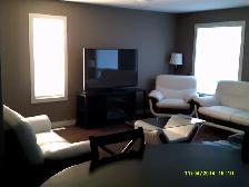 Fully furnished 2 bedroom suite - Photo 3
