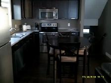 Fully furnished 2 bedroom suite - Photo 5