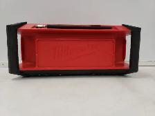 (9925638) Milwaukee 2952-20 Jobsite Radio - Photo 9