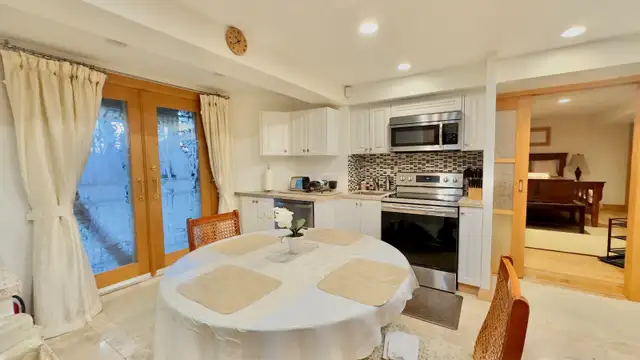 1-Bedroom Walkout Basement apartment Sheppard West Subway