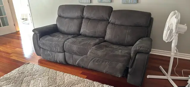 sofa (recliner)