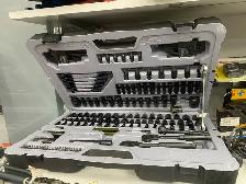 Stanley 183 Piece Socket Set