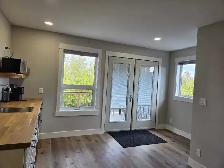 Bachelor suite for rent - Photo 5