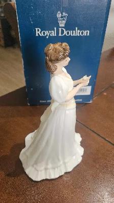 Figurine MARIA en porcelaine (HN 3381, Royal Doulton) - Photo 2