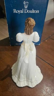 Figurine MARIA en porcelaine (HN 3381, Royal Doulton) - Photo 3