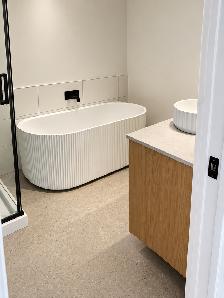 À VENDRE À LÉVIS — PLAIN-PIED LUMINEUX AVEC GARAGE ET VUE PARTIE - Photo 8