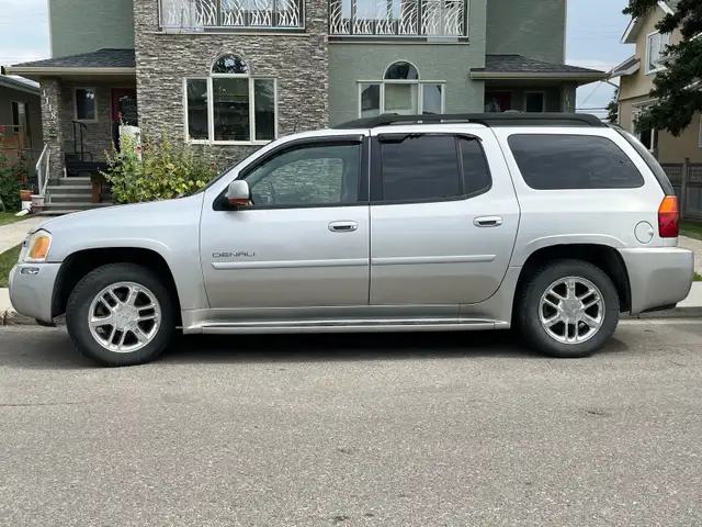 2005 Envoy Denali XL