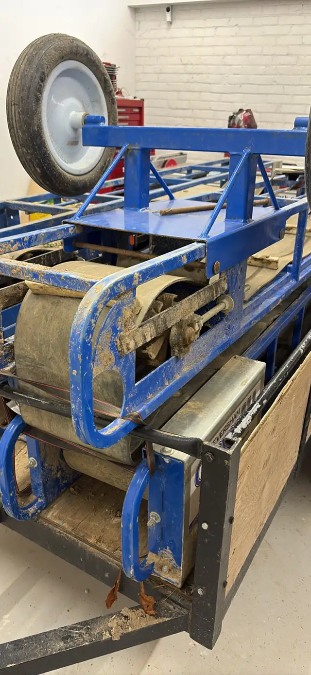 Dirt Conveyor Belts for rent