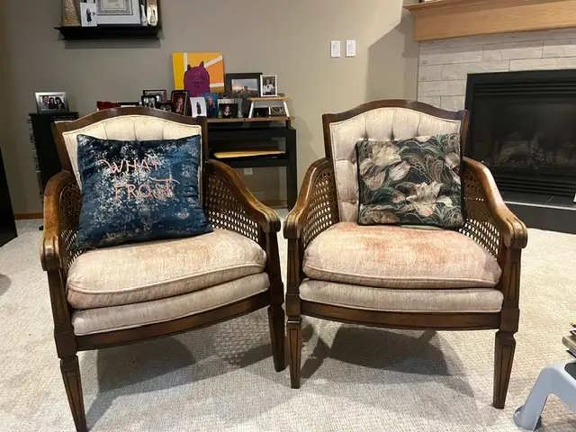 living room chairs