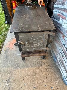 Drolet Wood stove - Photo 2