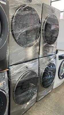 LG Washer Dryer Set 27-inch WM3600HVA/DLEX5500V