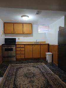 $1100 All inclusive basement apartment - Photo 2