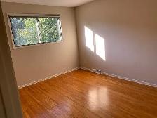 CRESCENTWOOD DUPLEX FOR RENT - Photo 4