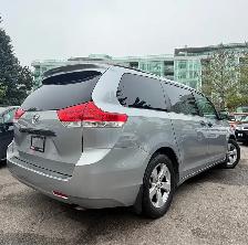 2011 Toyota Sienna LE / Drives perfect / Remote starter - Photo 10