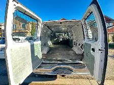2010 Ford E350 Cargo Van – 6.8L V10 – 227,000 KM – $5500 - Photo 3