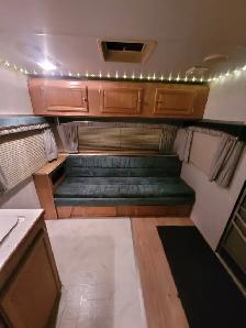 1995 travel trailer - Photo 4