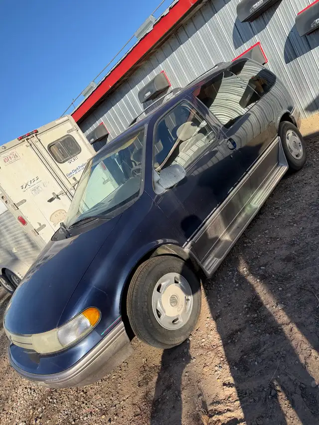 1995 Mercury villager mini van