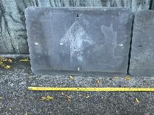 Two Metal Traffic Directional Signs ! - Photo 5
