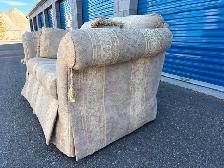 Love Seat - Photo 4