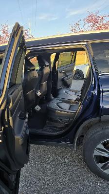2023 Toyota Highlander XLE - Photo 4