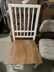 chairs (FREE) - Photo 2
