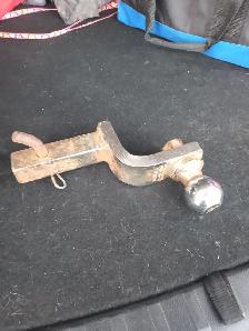 Trailer hitch. Ball is 1-7/8' Class 2 hitch.
