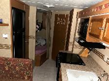 2010 Dutchmen camper - Photo 3