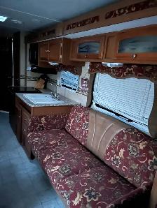 2010 Dutchmen camper - Photo 4