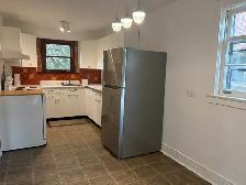 Spacious 3 Bedroom House to Rent - Photo 3