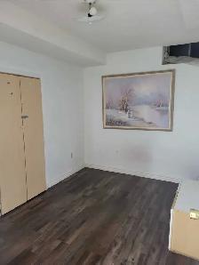 Basement for rent - Photo 5