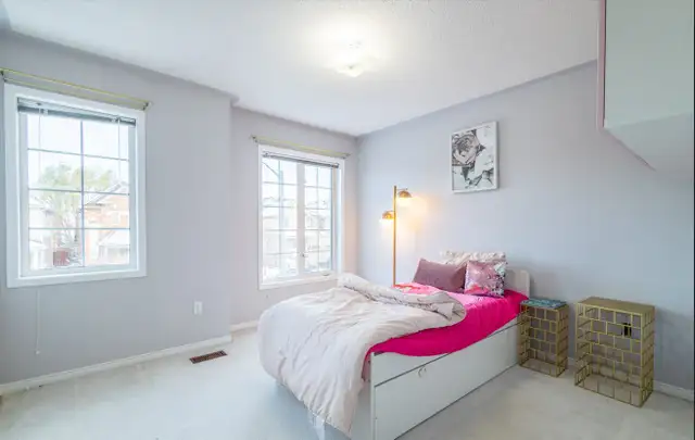 3 BR Detached House for Rent in Mississauga from December 1