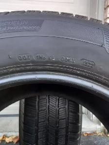 2 tires MICHELIN DEFENDER LTX M/S 265/65/R18 All season. - Photo 2