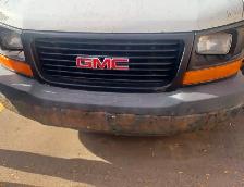 2009 White GMC Savana Van -Whyte Ave Area - Photo 7