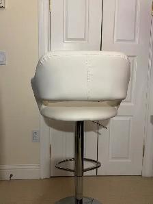 Barstool / white with chrome - Photo 3