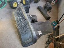 Ensemble ramasse feuille ou gazon pour tracteur - Photo 3