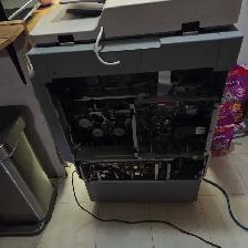 Samsung CLX-9252NA multi-function printer for parts. FREE - Photo 4