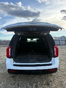 2021 GMC Yukon Duramax Diesel - Photo 5
