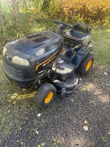 lawntractor - Photo 2