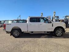 2022 Ford F-350 Limited 6.7L Diesel/Pano Sunroof/Touch Nav/Camer - Photo 7